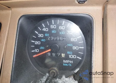 1995 Jeep Wrangler / Yj S/Rio Grande z USA, uszkodzony, nr VIN 1J4FY19P2SP289105